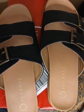 Journee Women's Black Cosette Comfort  Slide Sandals with Buckle Detail